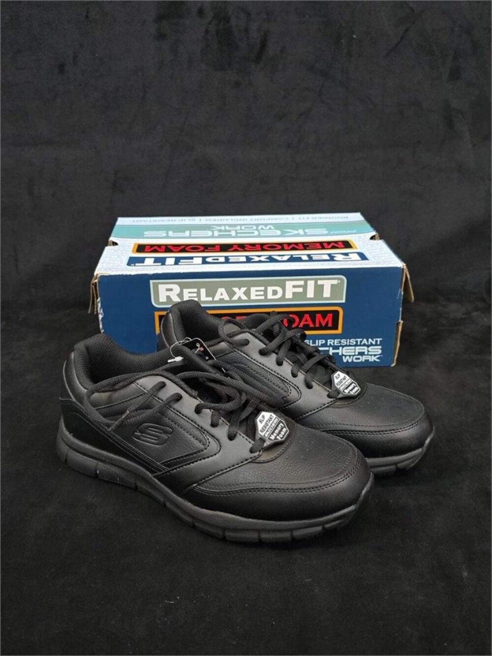 Skechers Relaxed Fit Memory Foam Slip Resistant Work Shoes – Women's 9.5 – NEW